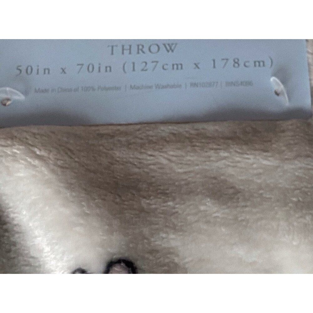 Pooh Bear Collection Winnie The Pooh Balloon Throw Blanket 50” X 70” Grey NEW - Picture 8 of 8
